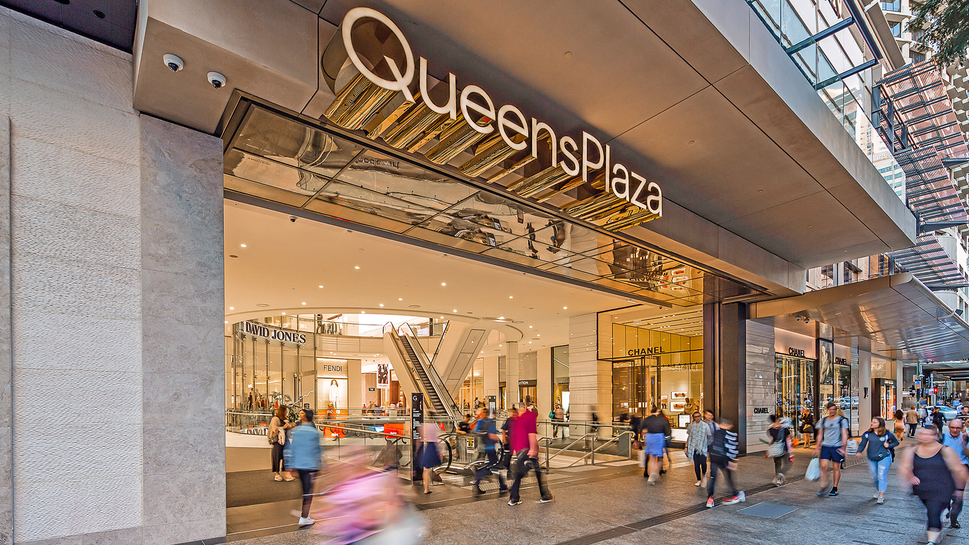 Queen Plaza - Queen Street