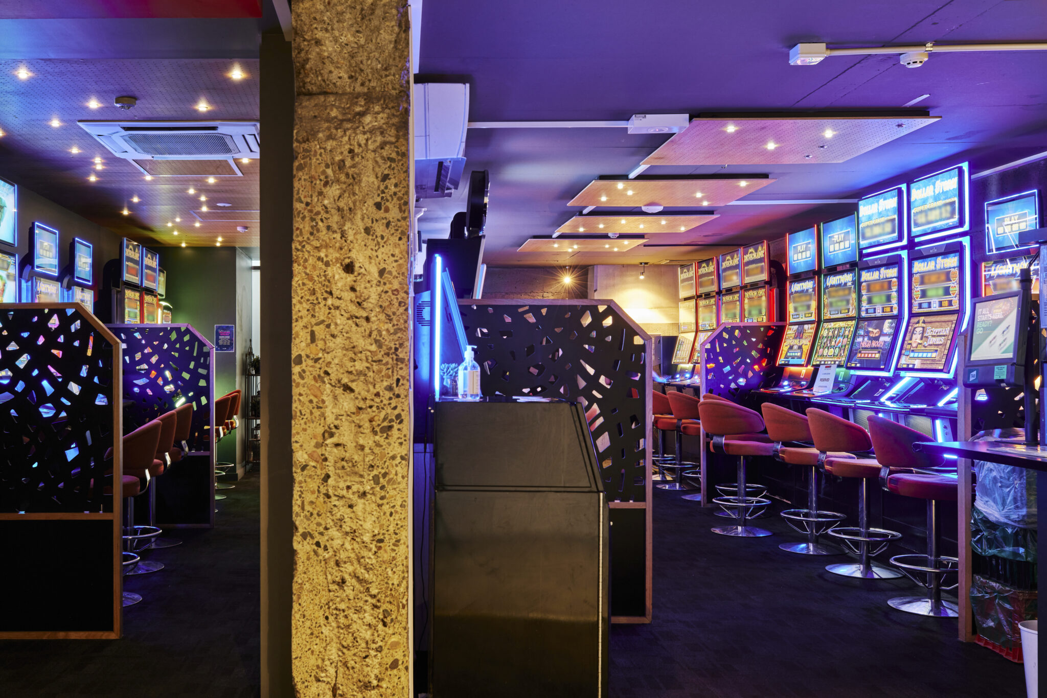 The Story Bridge Hotel Gaming Lounge